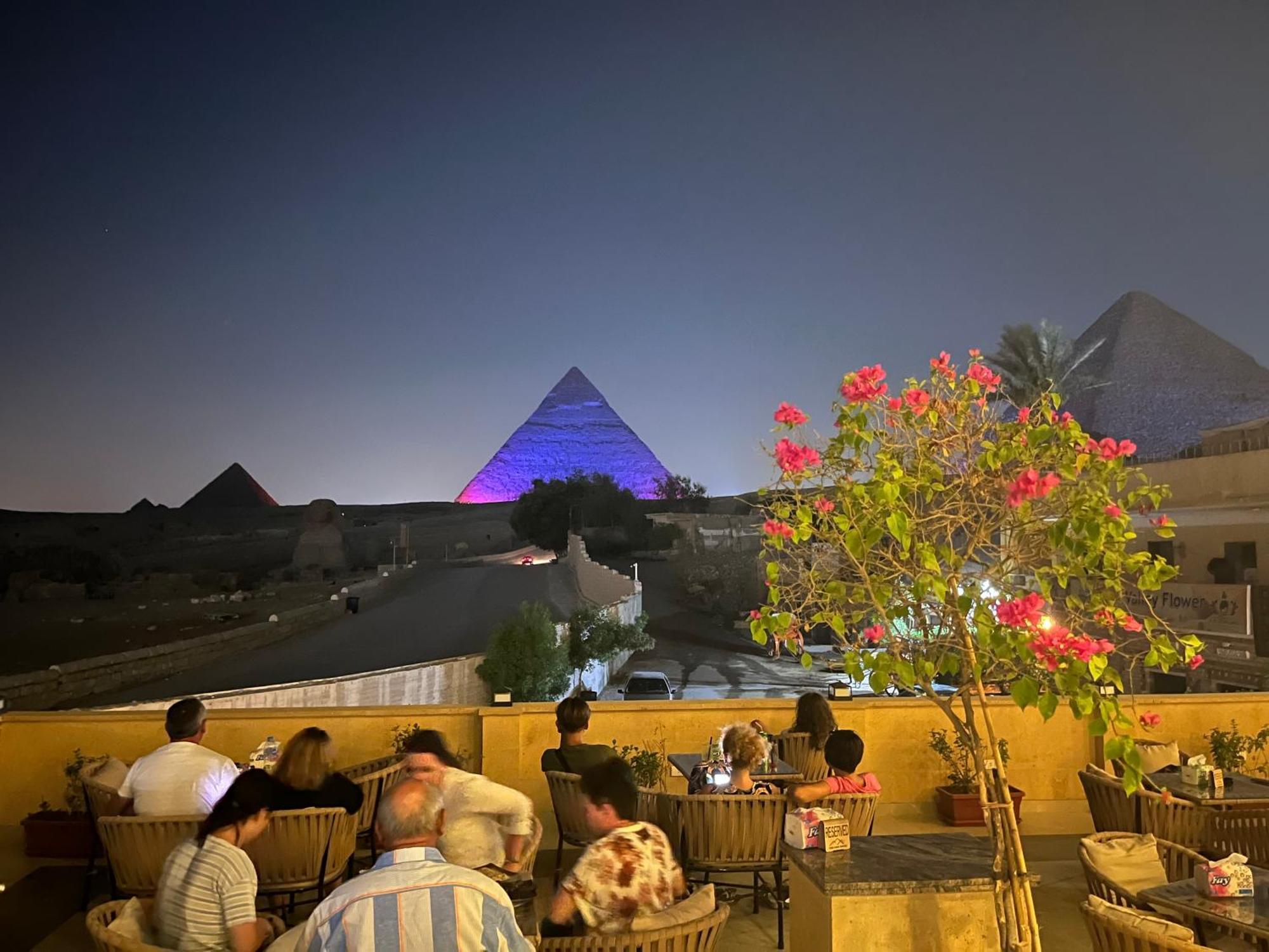 The Gate Hotel Front Pyramids & Sphinx View Kafret el-Gabal Esterno foto