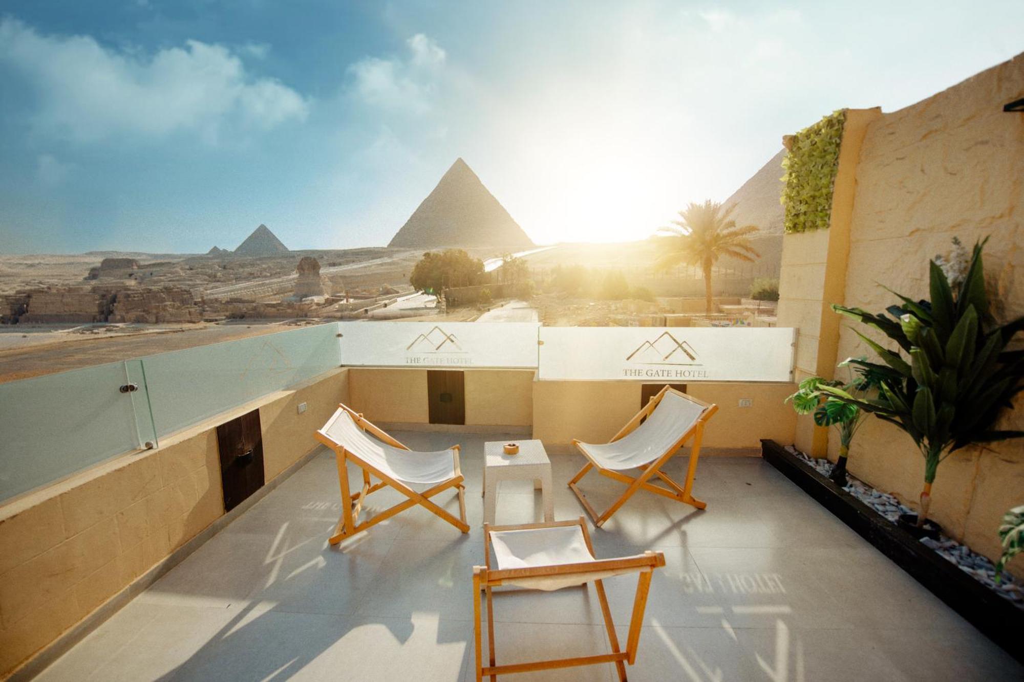 The Gate Hotel Front Pyramids & Sphinx View Kafret el-Gabal Esterno foto