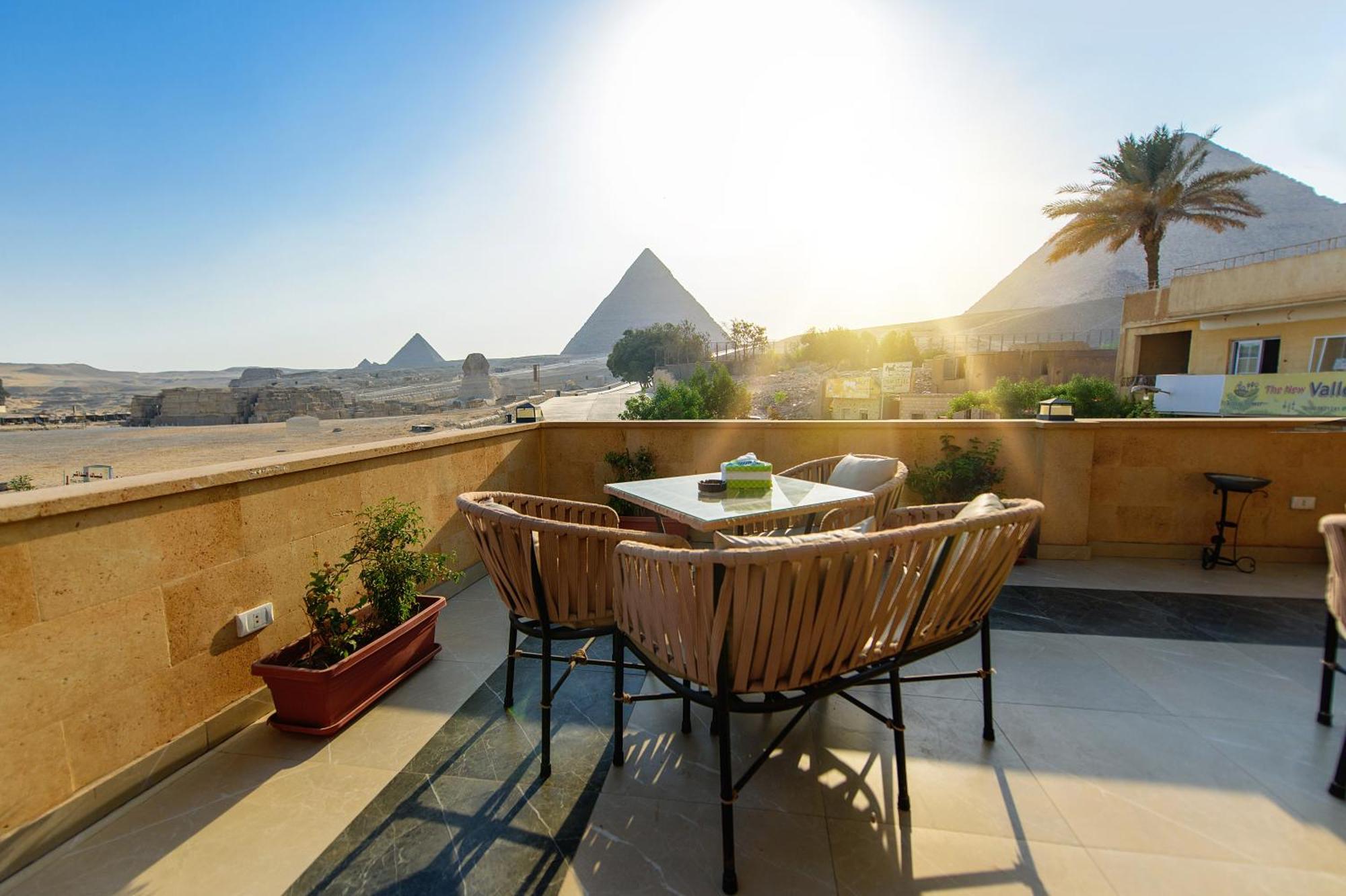 The Gate Hotel Front Pyramids & Sphinx View Kafret el-Gabal Esterno foto